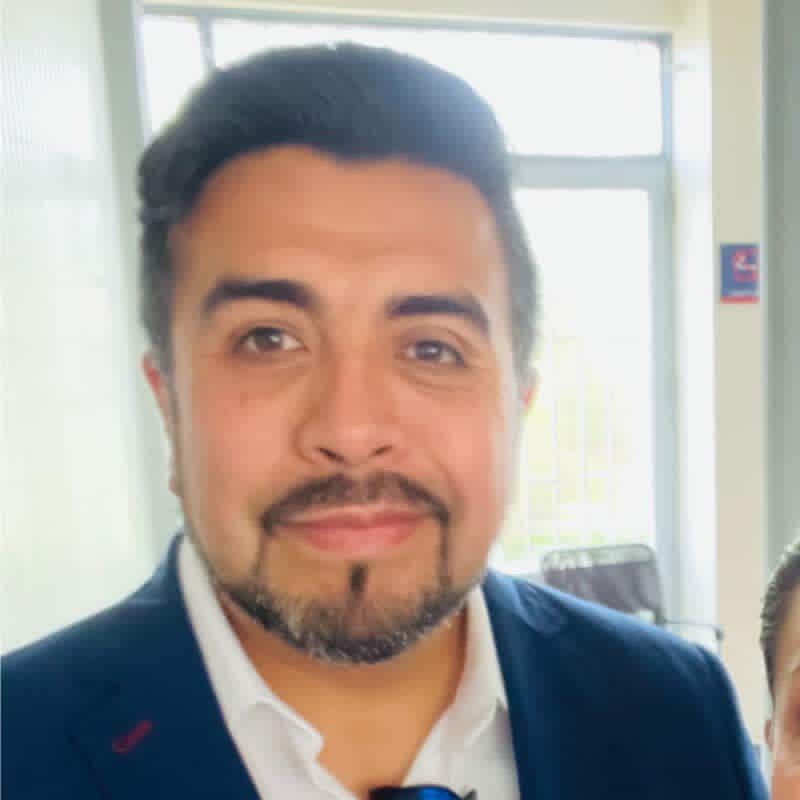 Elías Lucero